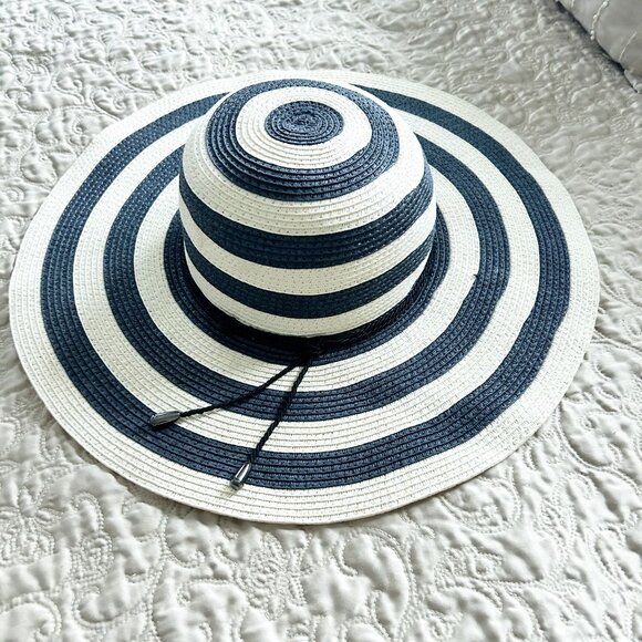 Sun Hat Beach - Navy Blue Stripe Hat - Beachy Classic Elegant - Picture 1 of 13